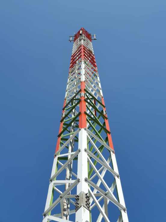 Slim Towers (7)
